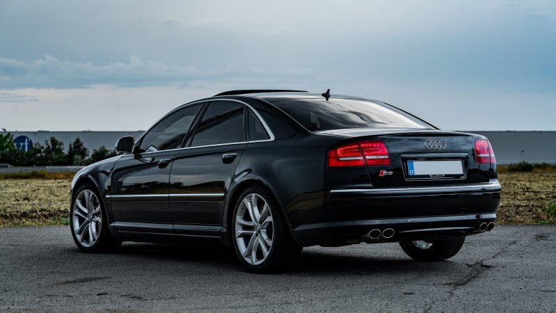 Ауди s8 2008