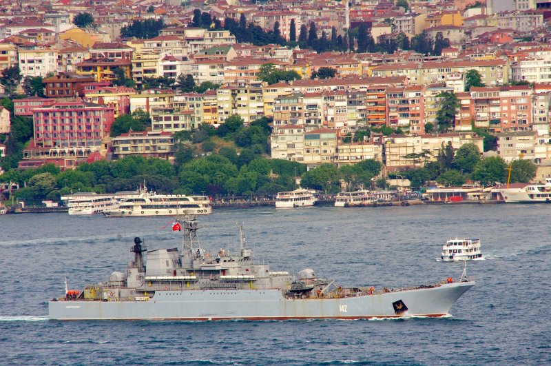 Российские БДК пролив Босфор