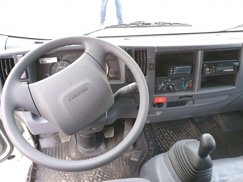 Исузу npr75lk изотермический