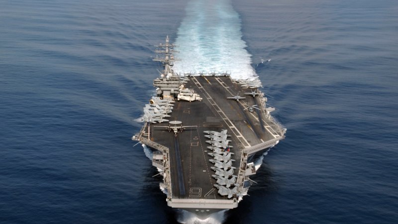 Авианосец США Нимиц