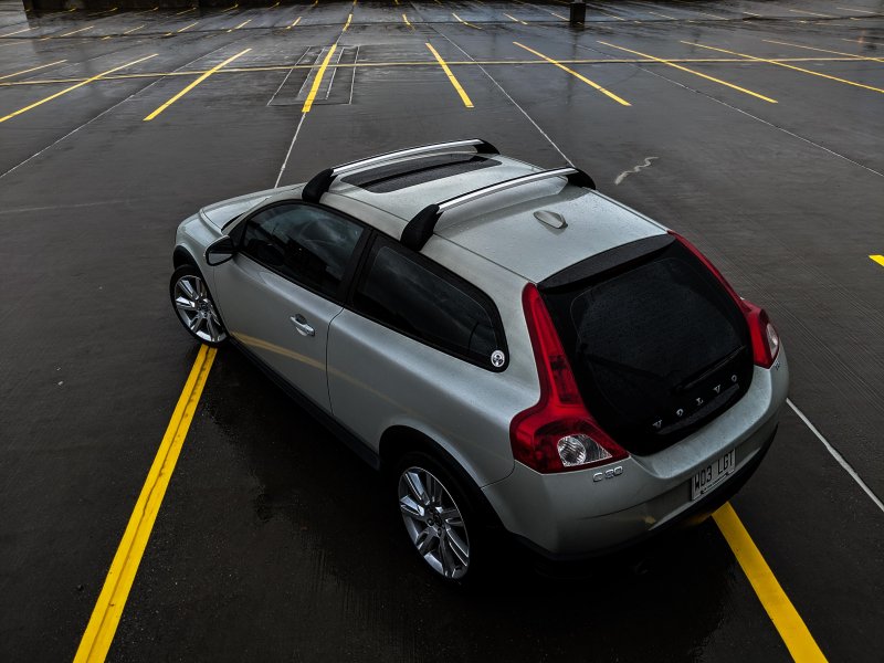 Тойота c30