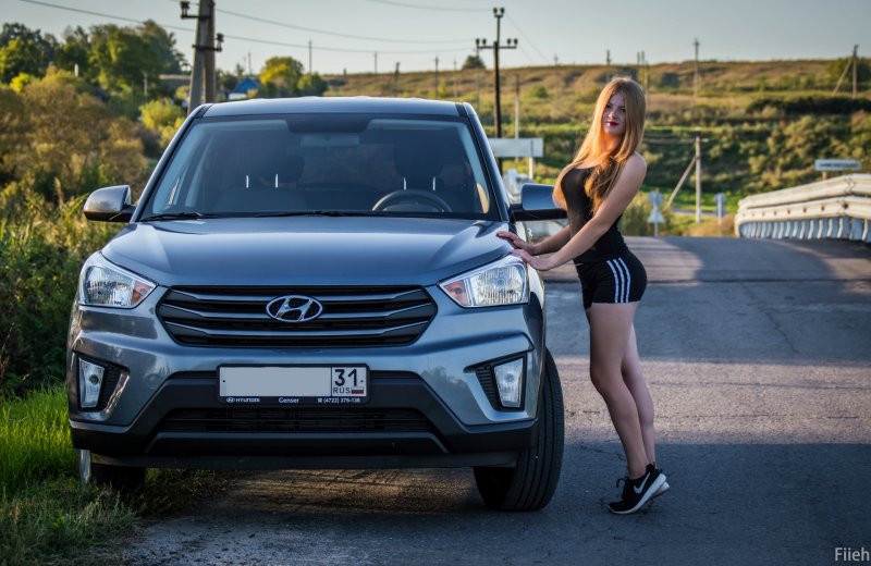 Hyundai Creta girl