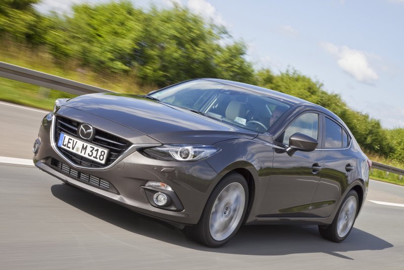 Mazda 3 III