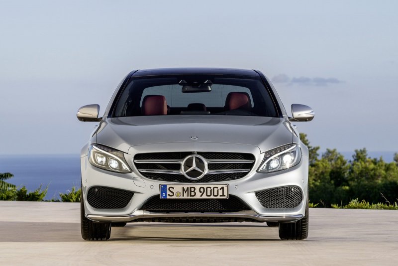 Mercedes Benz c205 2014
