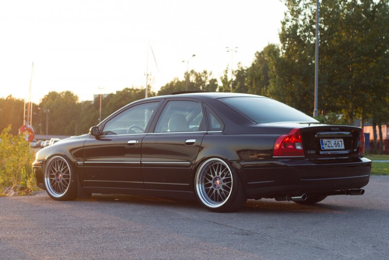 Volvo s80 1 stance