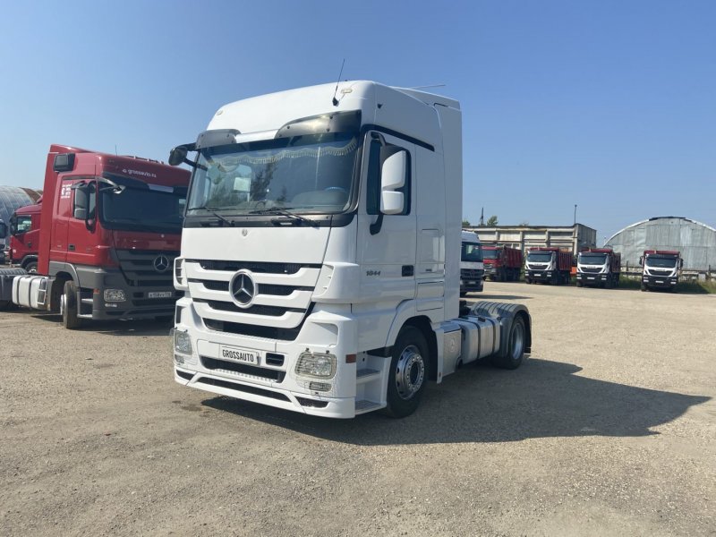 Mercedes Benz Actros 1844