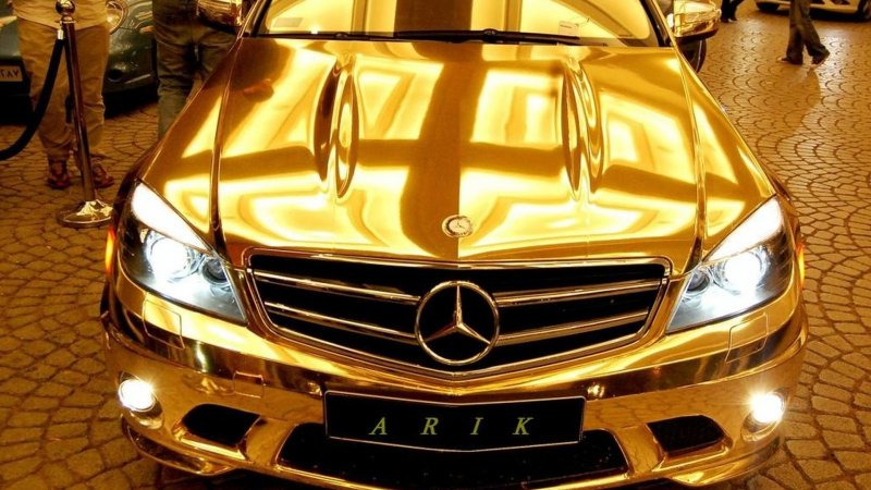 Золотой Мерседес w211