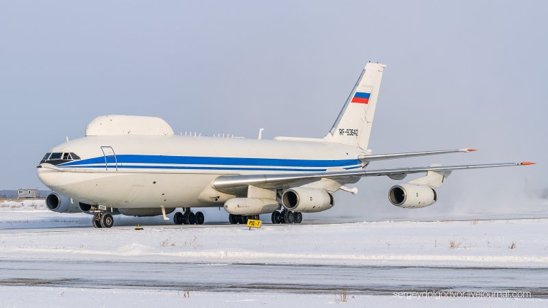 Самолет ил 80
