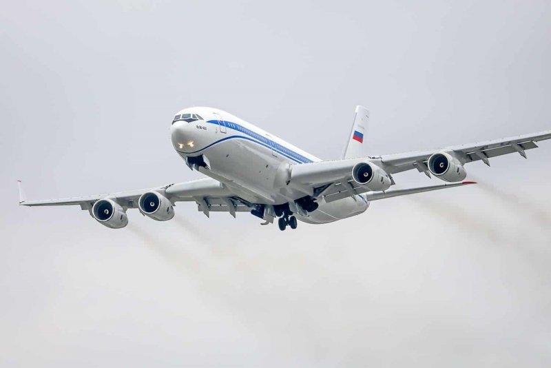 Российский самолет Судного дня ил-96