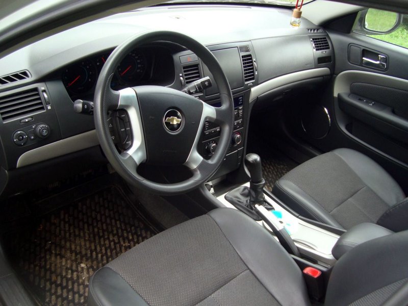 Chevrolet Epica салон