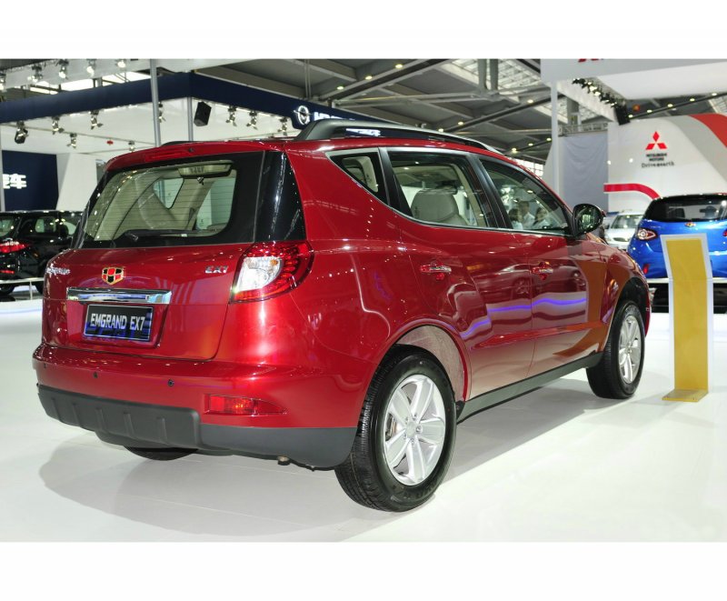 Geely Emgrand x7
