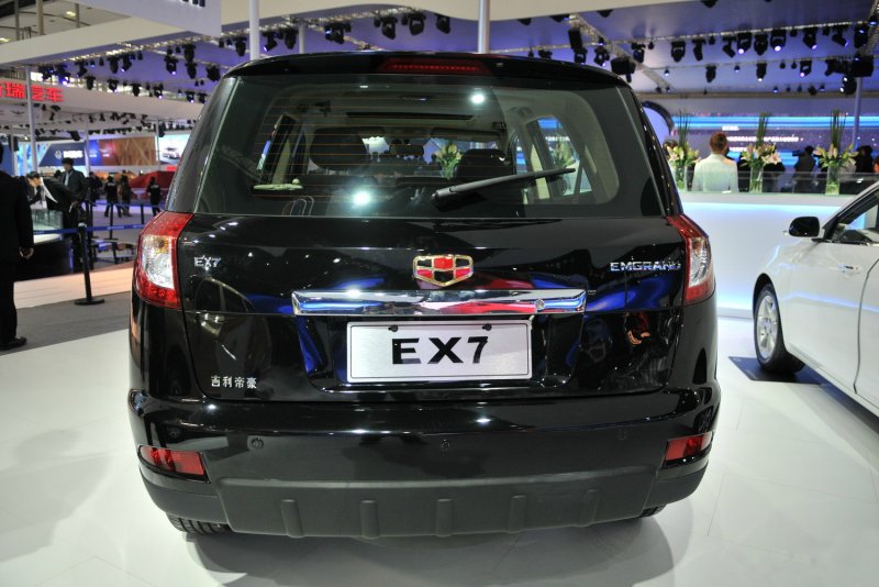 Geely Emgrand 7