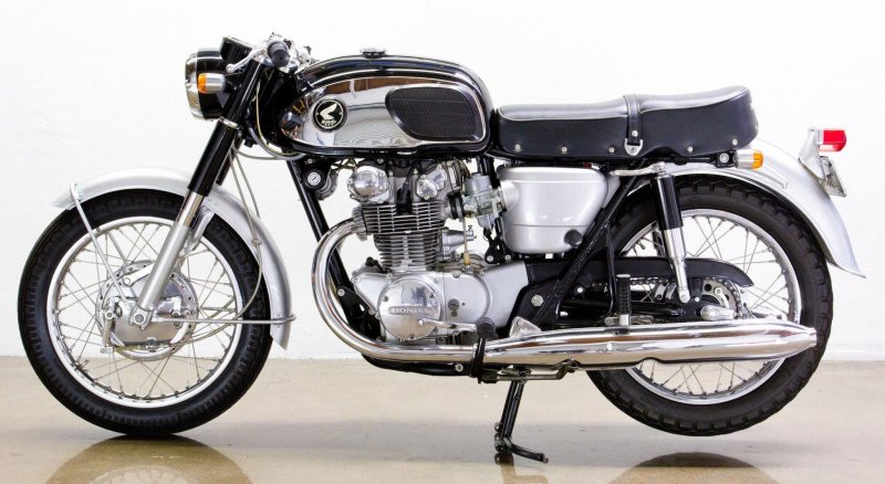 Triumph Bonneville Street Twin