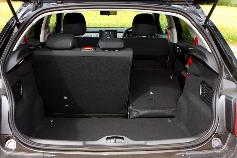 Citroen c4 II хэтчбек багажник