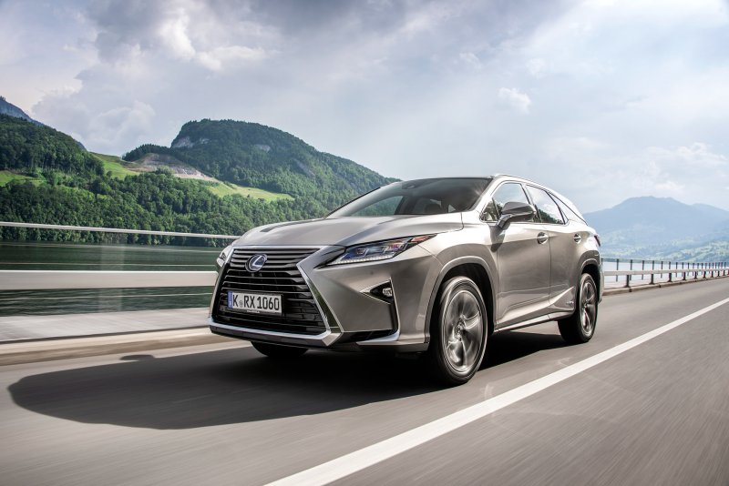 Lexus RX 800