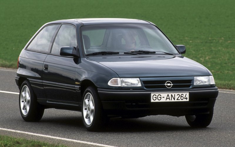Opel модель Astra поколение f 1991