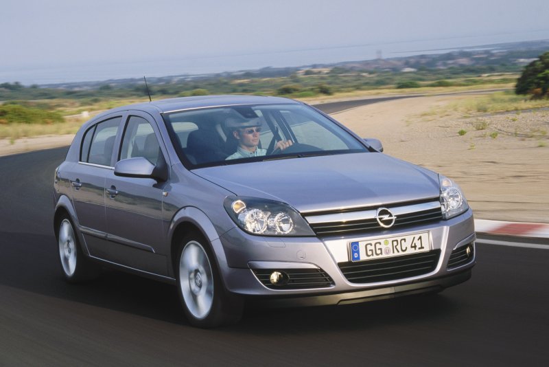 Opel Astra j