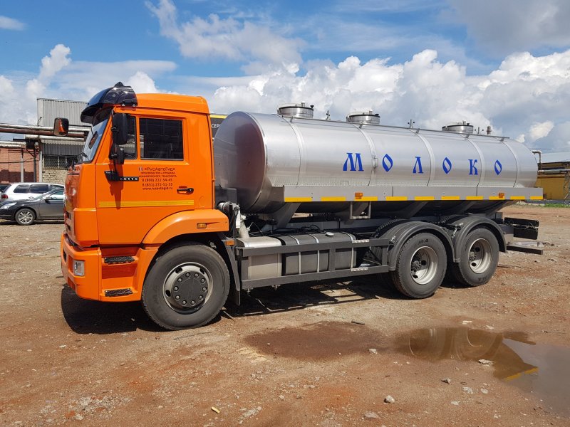 КАМАЗ 65115 молоковоз