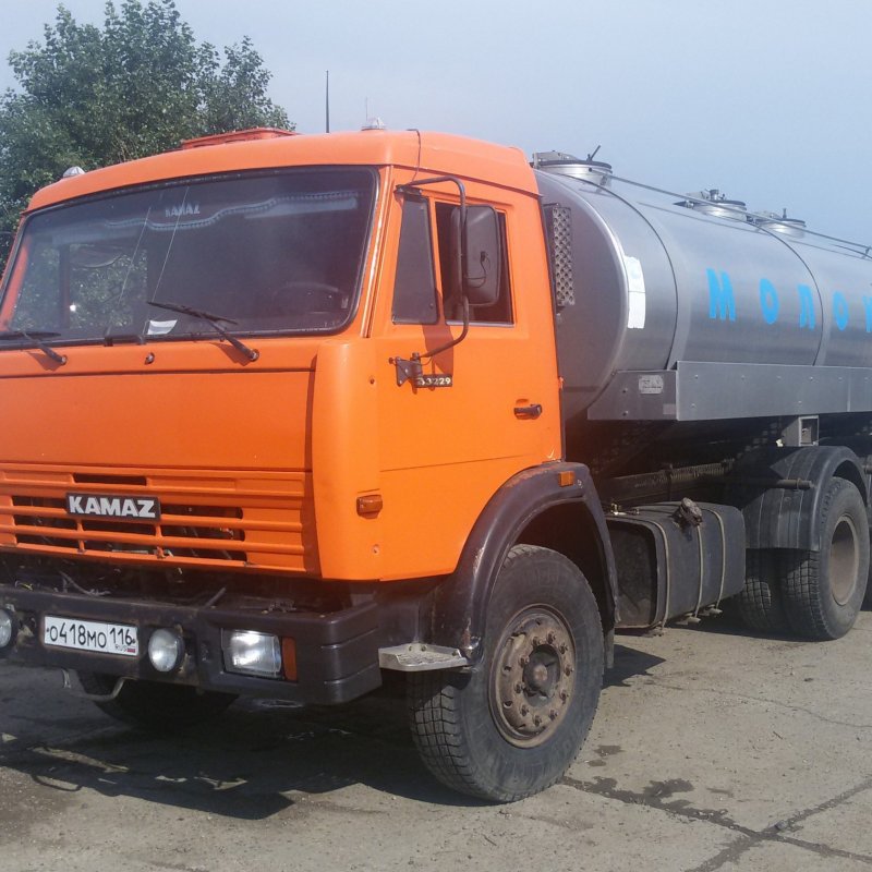 КАМАЗ 65115 молоковоз