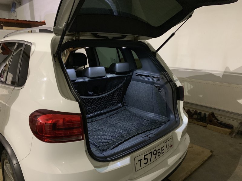 Volkswagen Tiguan 2013 багажник