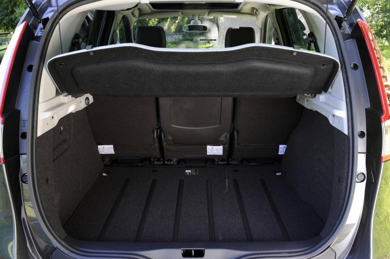 Renault Scenic, 2011 багажник
