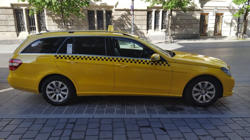 Мерседес w212 Taxi