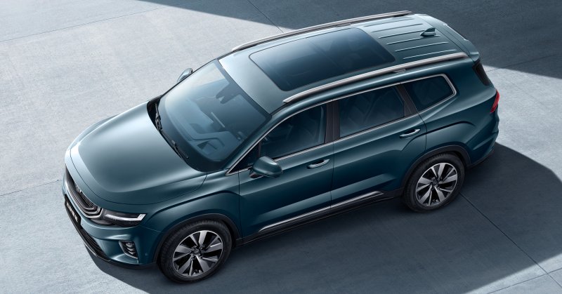 Купе-кроссовер Geely Tugella