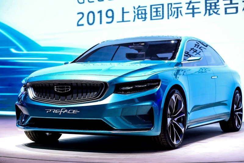 Купе-кроссовер Geely Tugella
