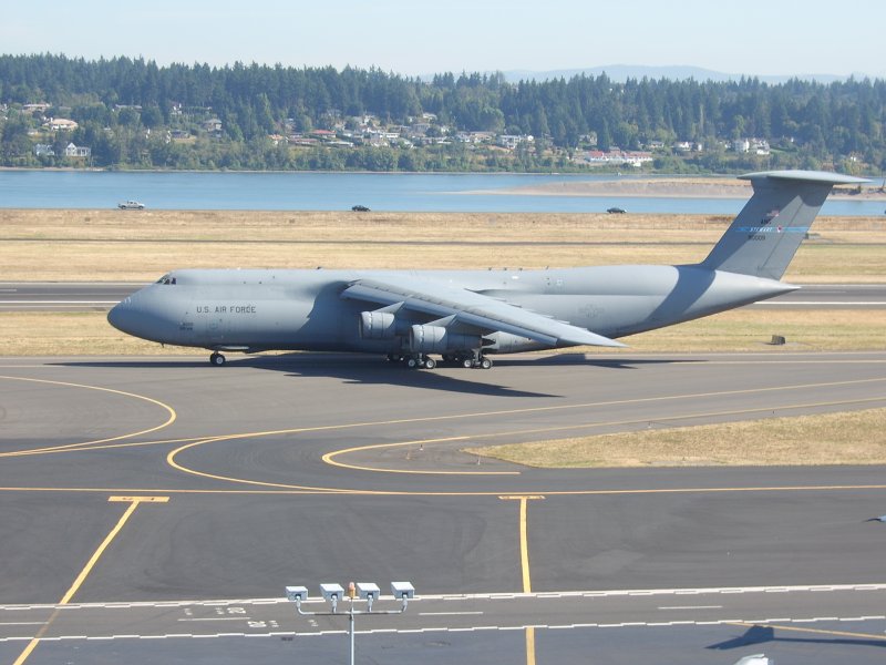 Самолет Lockheed c-5 Galaxy