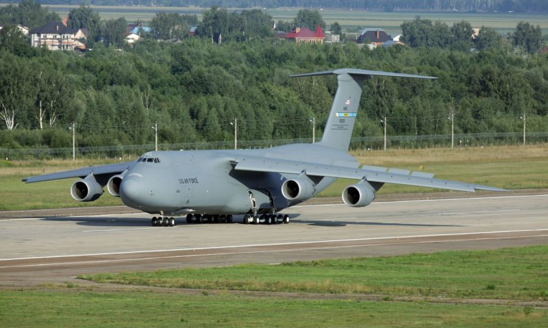 C5 Galaxy самолет