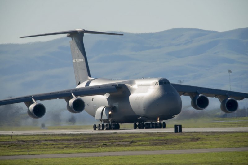 Lockheed c-5 Galaxy
