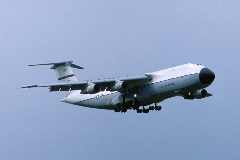 C-5 Galaxy шасси