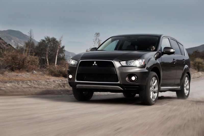 Mitsubishi Outlander 2 XL