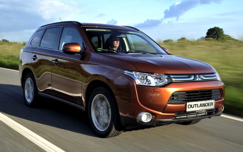 Mitsubishi Outlander Sport 2013