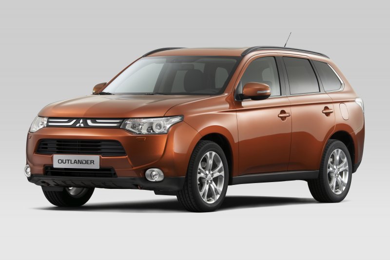 Mitsubishi Outlander XL 2010