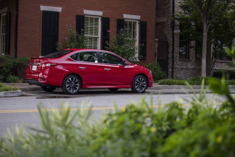 Nissan Sentra 2016