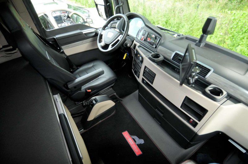Man TGX XXL кабина