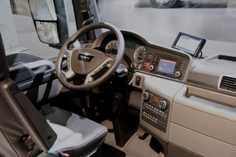 Euro 6 man. Man TGX салон