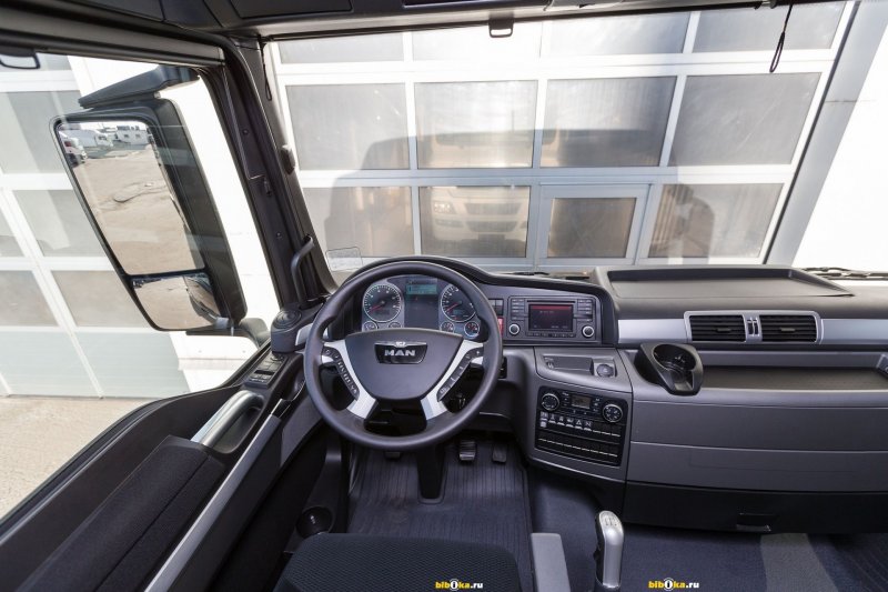 Ман TGX 18.440 салон