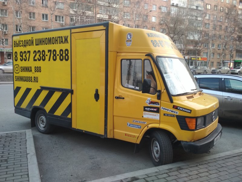 Mercedes-Benz Sprinter почтовик