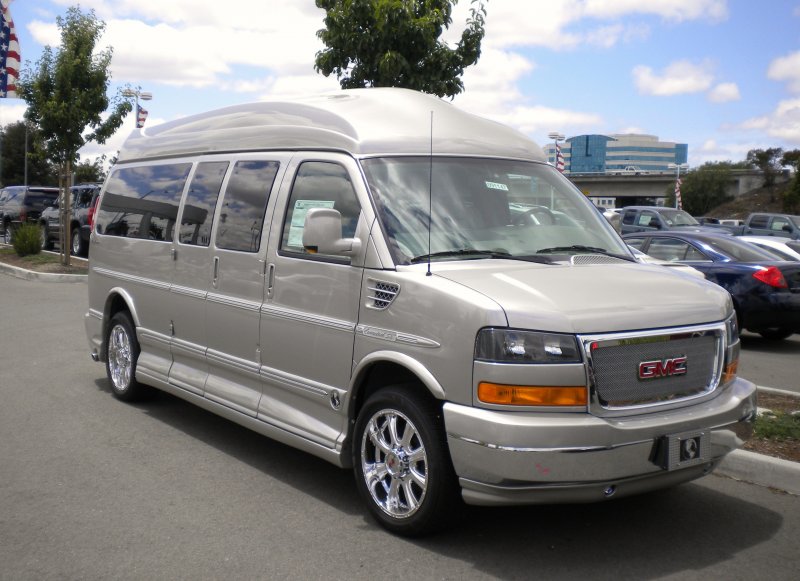 Шевроле GMC Savana