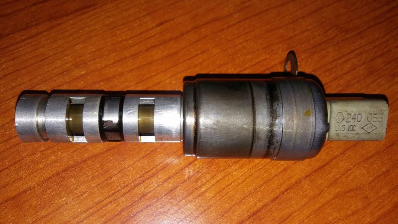 Клапан фазорегулятора Рено Сценик 2