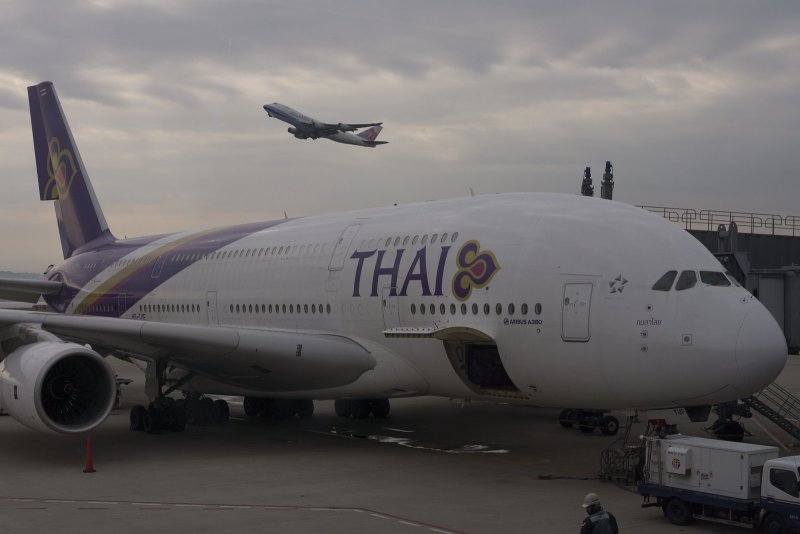 Боинг 737 Макс эмиратес