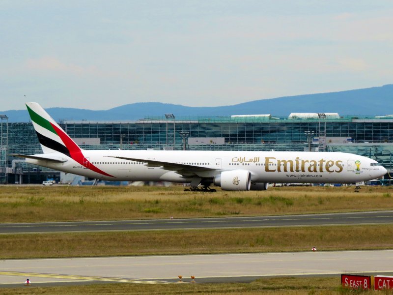 Boeing 777-200lr Emirates