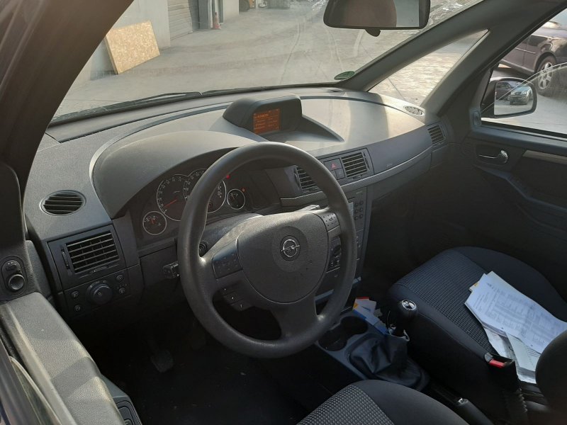 Opel Meriva 2002 салон