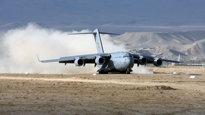 C5 Galaxy самолет