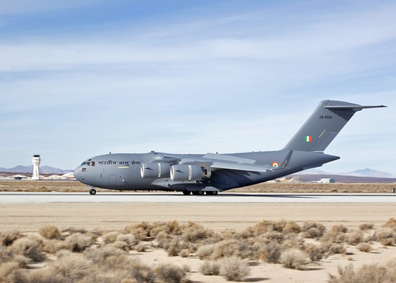 Boeing c-17 Globemaster III фото