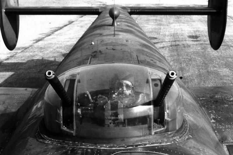 B 24 летающая крепость