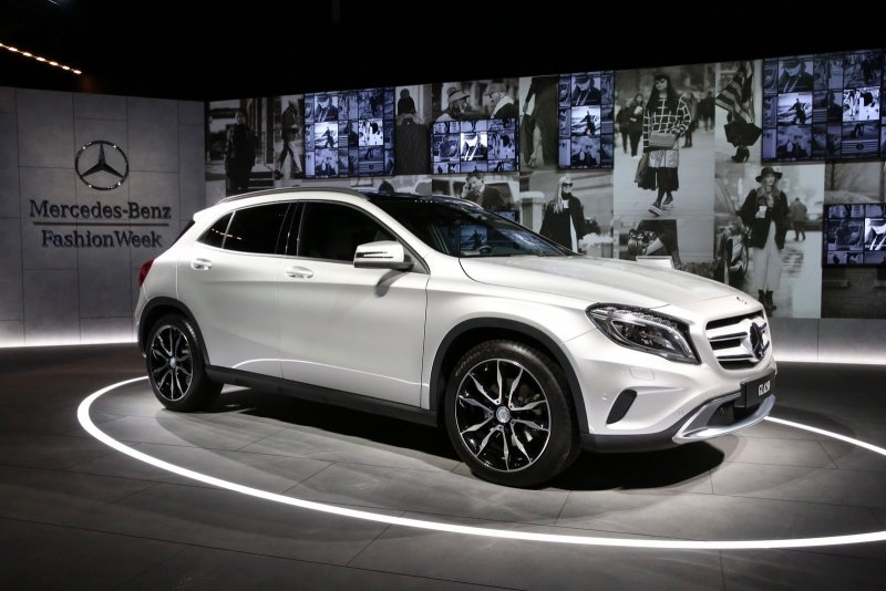 Mercedes Benz кроссовер GLA