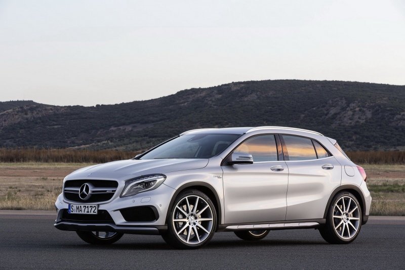 Mercedes Benz GLA 2015